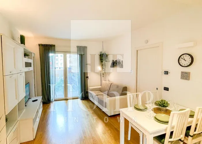 Home In Town - Centrale - Porta Nuova District